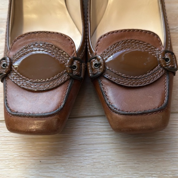 Cole Haan Brown Leather Pumps Brown Buckle Kitten Heel Women Shoes - Picture 11 of 16